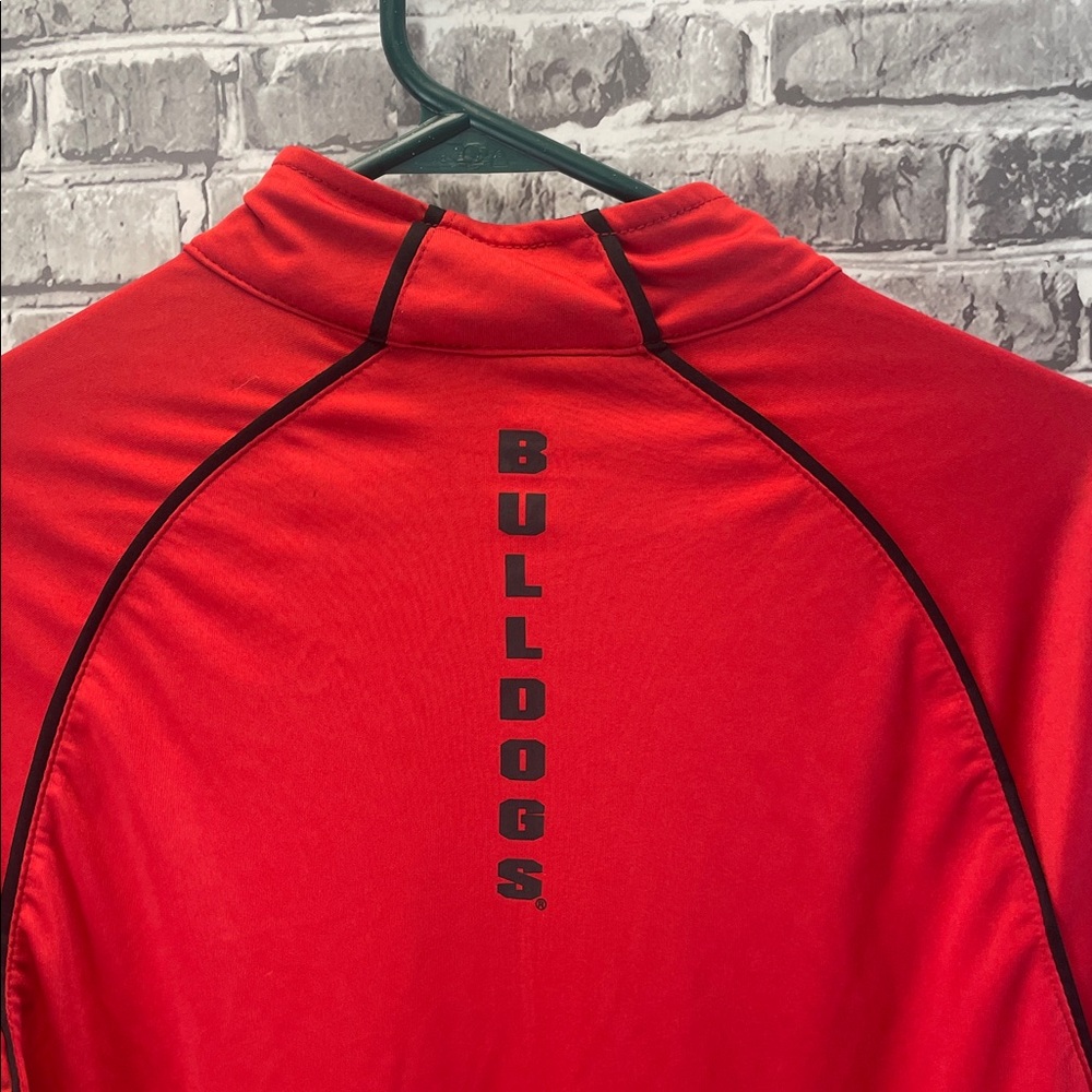 Georgia Bulldogs
Colosseum Red Apparel